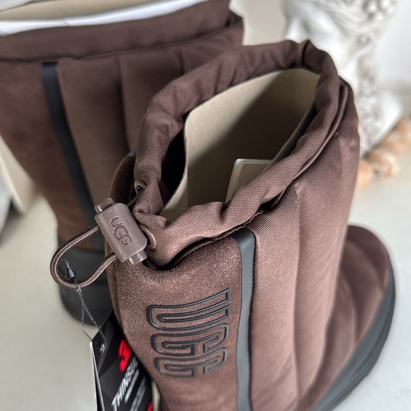 UGG Australia Classic Klamath Short Boots - Waterproof Sz 8 - Picture 9 of 15